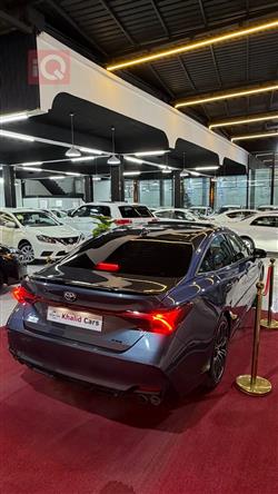 تويوتا أفالون